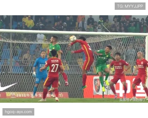 埃尔切点球英雄闪耀赛场，关键胜利助力球队强势反弹