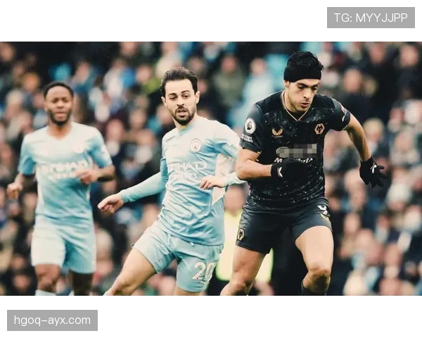 卡梅隆·伯吉斯英超表现稳健，球迷期待延续出色状态