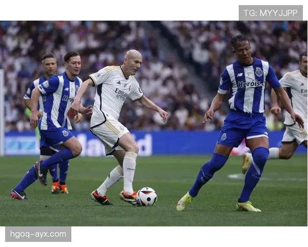 劳尔展现皇马传奇的光辉岁月与未来展望，状态持续提升与球队的价值分析